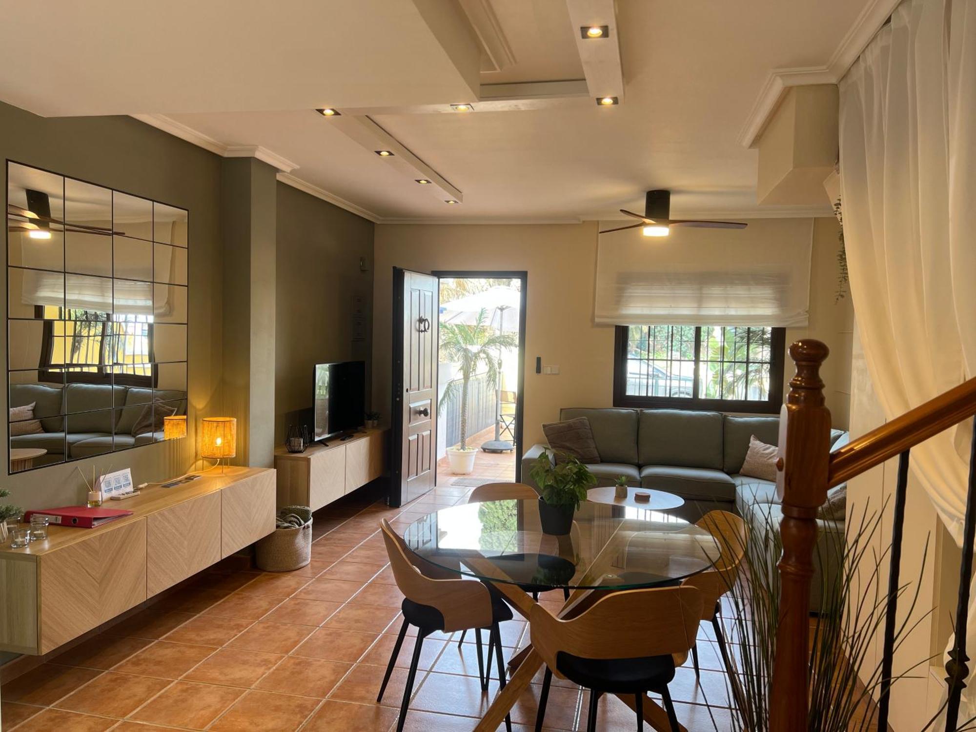 Casa Rodasa - 2 Bedrooms, Roof Terrace, Airco, Front-Terrace, Back-Patio, Communal Pool, Etc Εξωτερικό φωτογραφία